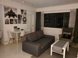 Lucky Plaza (D9), Apartment #585567021